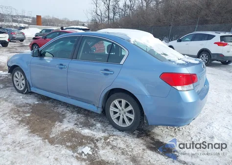 2011 Subaru Legacy 2.5I Premium z USA, uszkodzony, nr VIN 4S3BMBC69B3247639